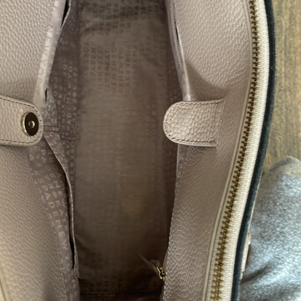 Kate Spade Purse - Picture 4 of 6